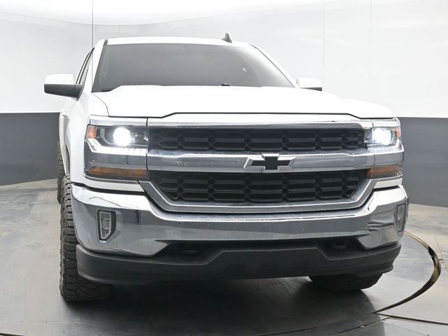 Used 2018 White Chevrolet LT image 3
