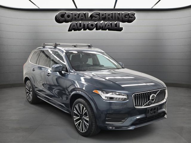 2022 Volvo XC90 Momentum