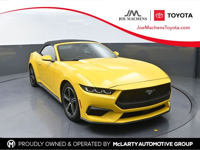Yellow Splash Metallic Tri-coat 2024 Ford Mustang Convertible Rear-Wheel Drive Automatic