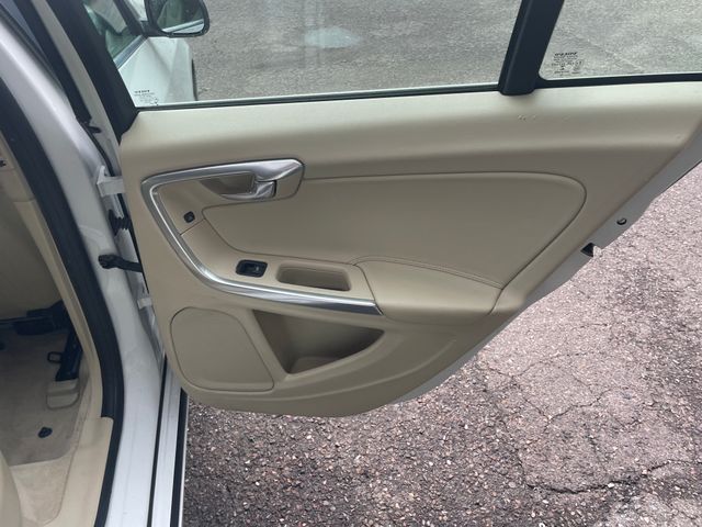 Used 2016 Volvo V60 Wagon