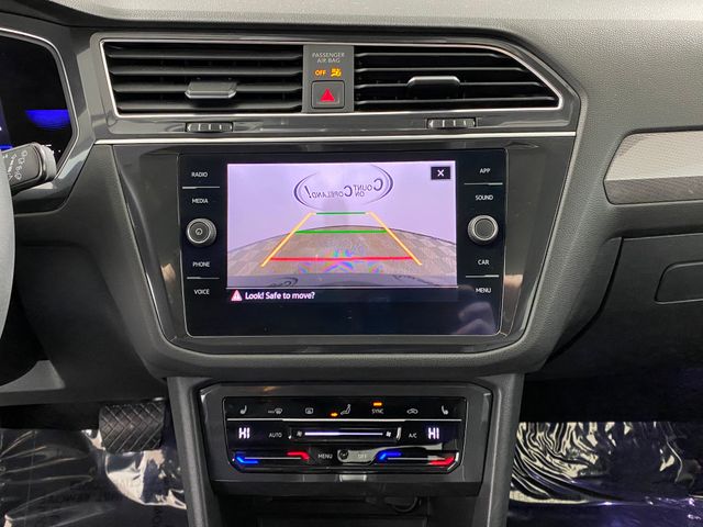 2022 Volkswagen Tiguan 2.0T SE photo