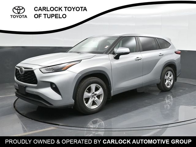 2023 Toyota Highlander LE 6