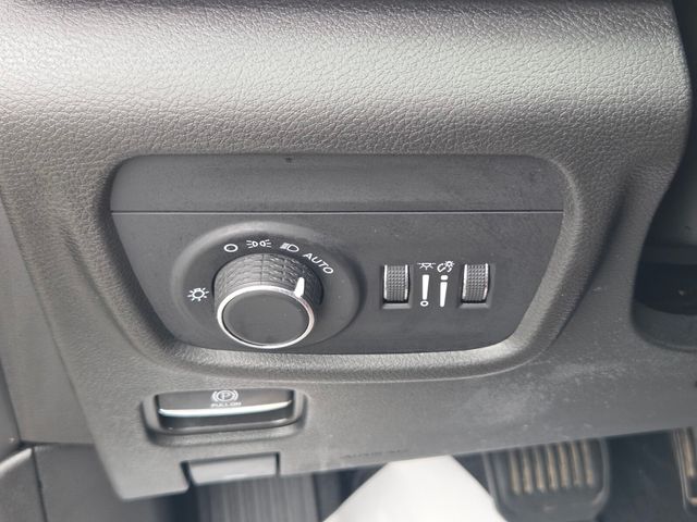 Used 2025 Jeep Grand Cherokee L SUV