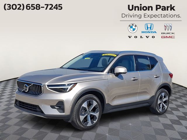 Bright Dusk Metallic 2024 Volvo XC40 B5 Plus Bright Theme AWD SUV / Crossover All-Wheel Drive Automatic