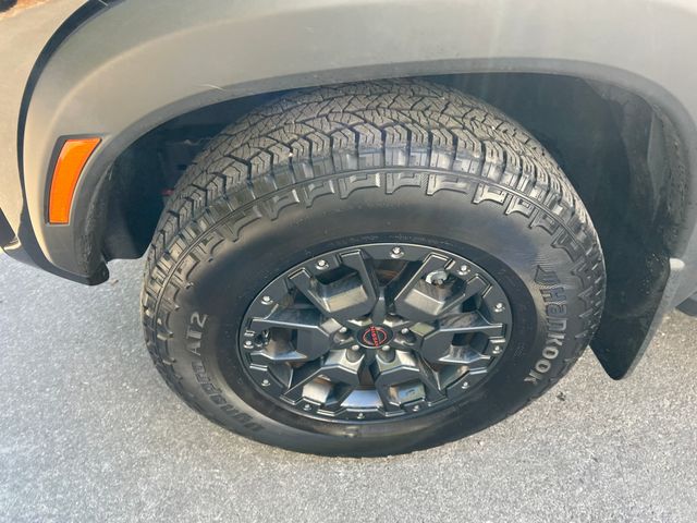 2023 Nissan Frontier PRO-4X 13