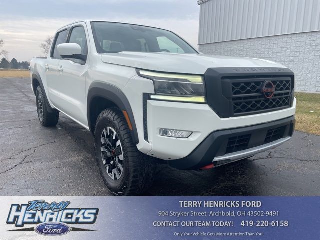 2022 Nissan Frontier PRO-4X Crew Cab 4WD