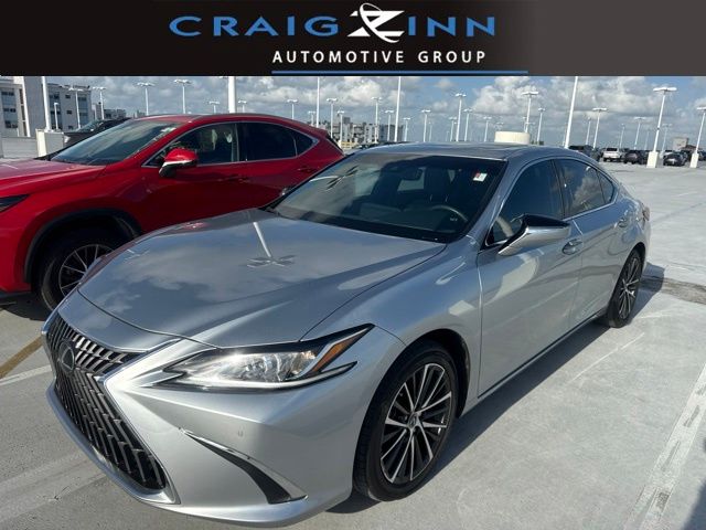 2024 Lexus ES