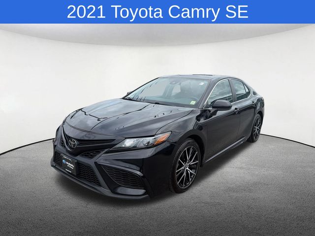 Midnight Black Metallic 2021 Toyota Camry Sedan Front-Wheel Drive 8-Speed Automatic