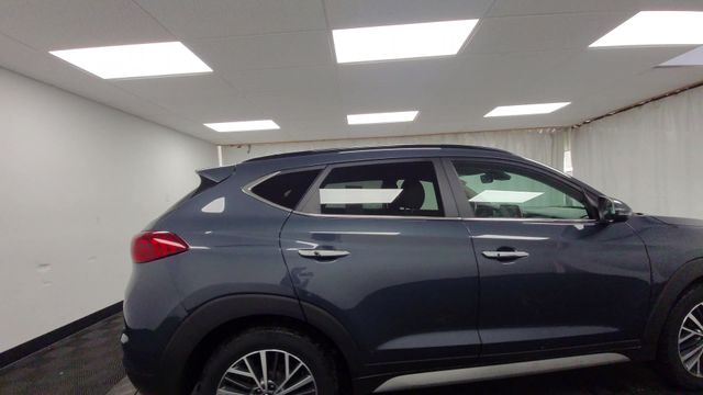 2021 – Hyundai – Tucson