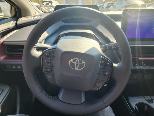 2024 Toyota Prius Prime XSE 19