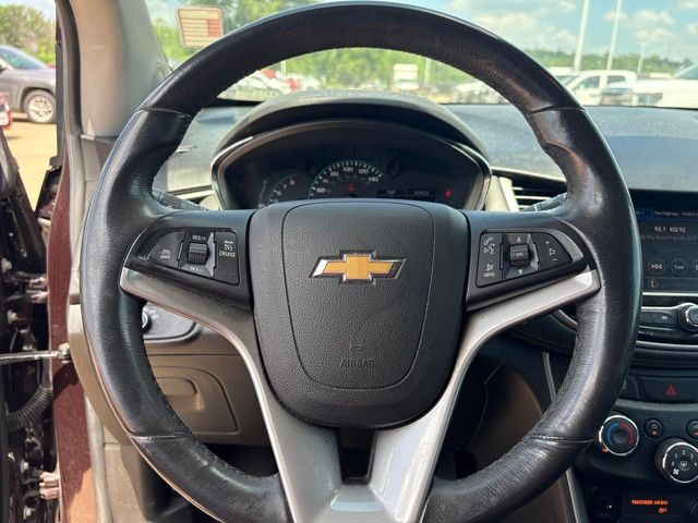 Used 2022 Chevrolet Trax SUV
