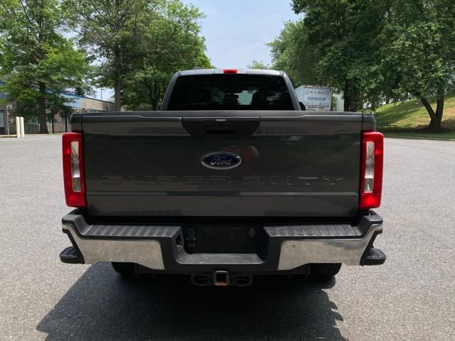2023 Ford F-350 Super Duty XLT
