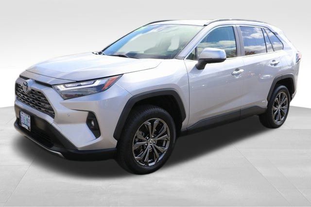 2023 Toyota RAV4 Hybrid Limited 23