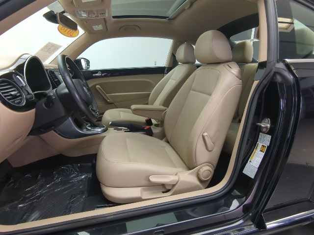 2018 Volkswagen Beetle 2.0T SE