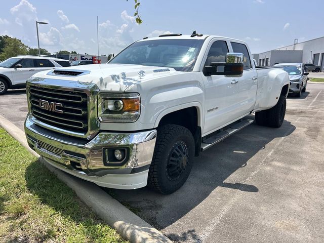 Summit White 2017 GMC Sierra 3500HD Pickup Truck Four-Wheel Drive 6-Speed Automatic