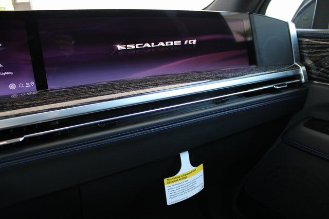 New 2026  Cadillac LUXURY image 36