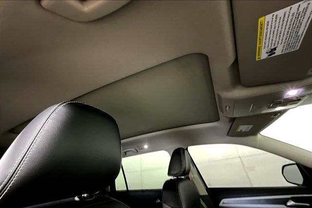 2021 Volkswagen Atlas 3.6L V6 SEL Premium R-Line photo