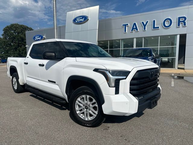 Ice Cap 2023 Toyota Tundra Pickup Truck Four-Wheel Drive Automatic