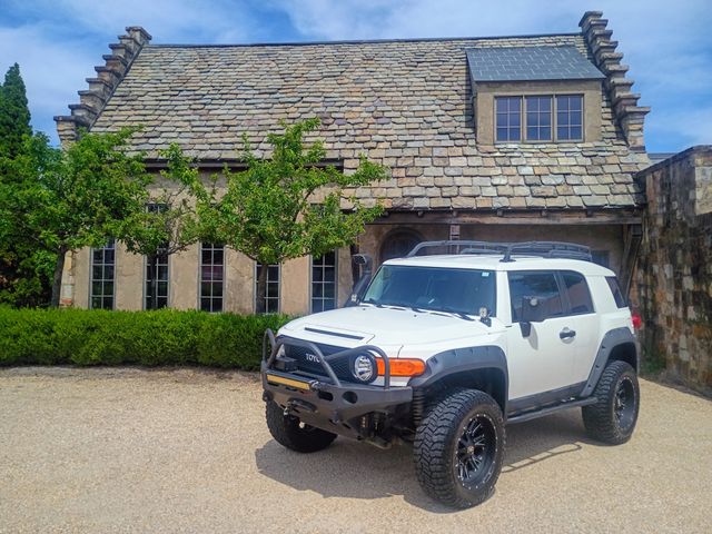 Iceberg 2013 Toyota FJ Cruiser 4WD SUV / Crossover Four-Wheel Drive 5-Speed Automatic