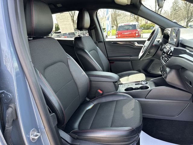 Certified Used 2025 Blue Ford ST-Line image 26