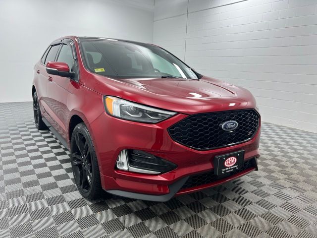 Rapid Red Metallic Tinted Clearcoat 2023 Ford Edge SUV / Crossover All-Wheel Drive 7-Speed Automatic