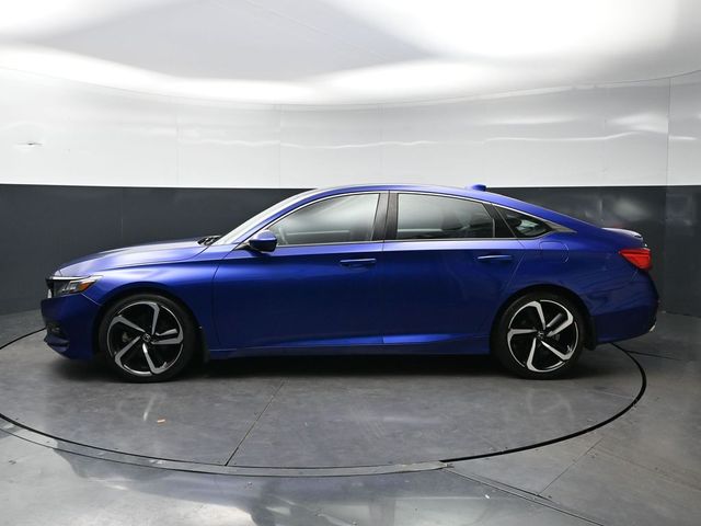 Used 2018  Honda Sport image 8