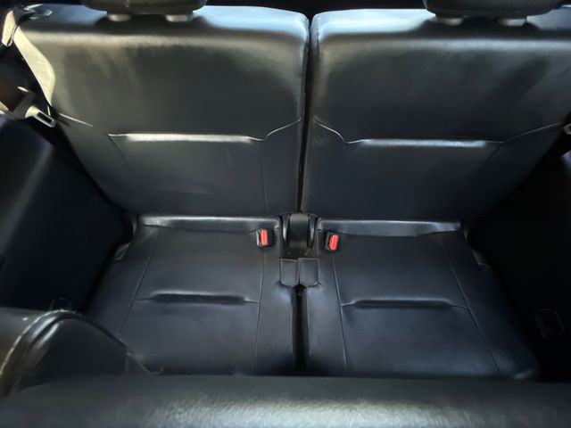 Used 2024 Silver Mitsubishi SE Black Edition w/Pano Roof image 16