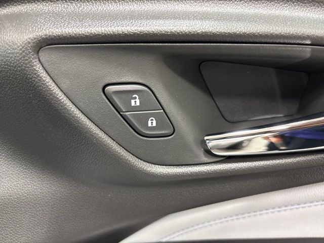 2025 Chevrolet Trax LT photo