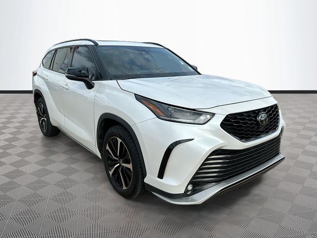 2022 Toyota Highlander XSE FWD
