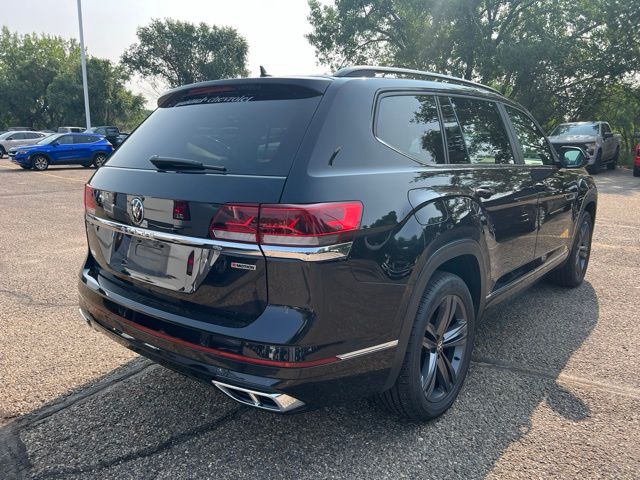 2021 Deep Black Volkswagen Atlas 3.6L V6 SE w/Technology R-Line AWD SUV