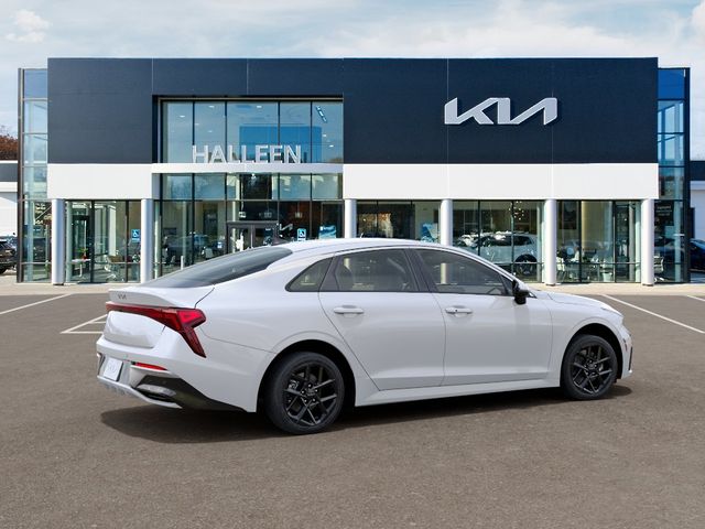 New 2026 Kia K5 Sedan