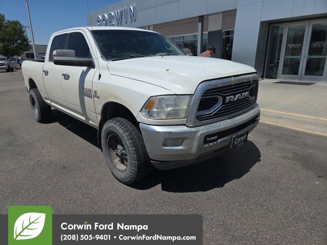 Bright White Clearcoat 2014 RAM 3500 Pickup Truck Four-Wheel Drive 6-Speed Automatic