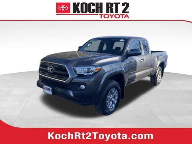 2017 Toyota Tacoma SR5 V6 Access Cab 4WD