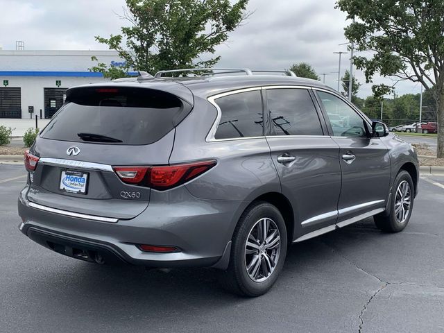 2017 INFINITI QX60 Base 10