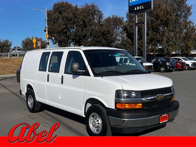 2024 Chevrolet Express Cargo 2500 RWD