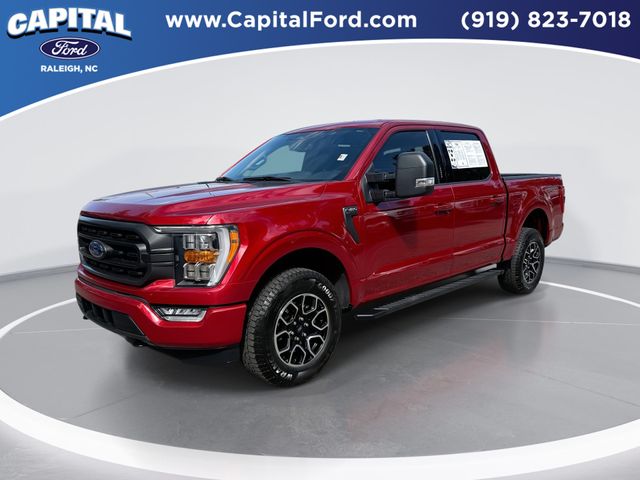 Rapid Red Metallic Tinted Clearcoat 2022 Ford F-150 XLT SuperCrew 4WD Pickup Truck Four-Wheel Drive Automatic