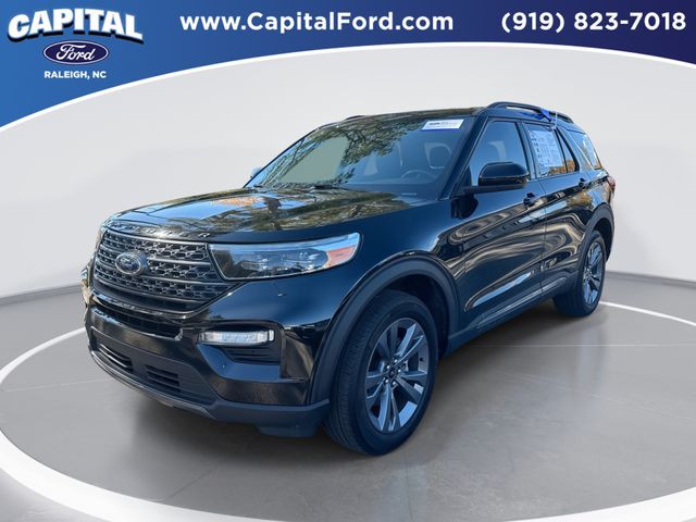 2022 Ford Explorer XLT's photo