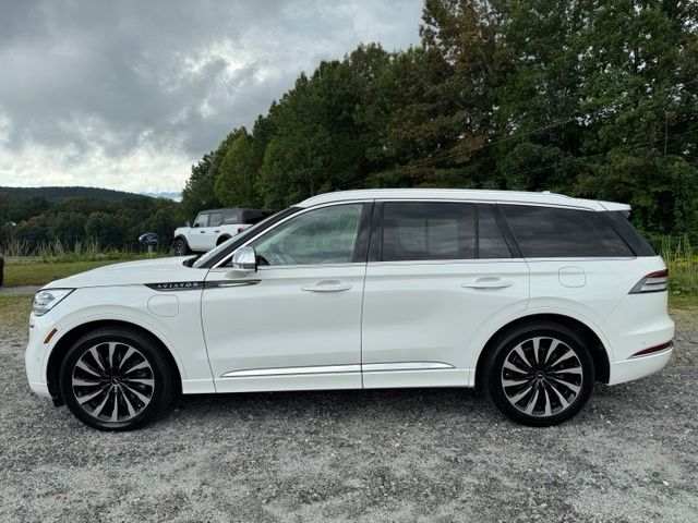 Used 2020 White Lincoln Black Label Grand Touring image 4