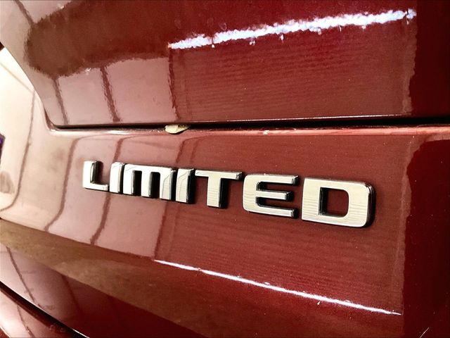 2021 Jeep Grand Cherokee L Limited Red at South Hills CDJR