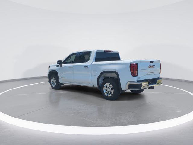 Used 2024 White GMC SLE image 6