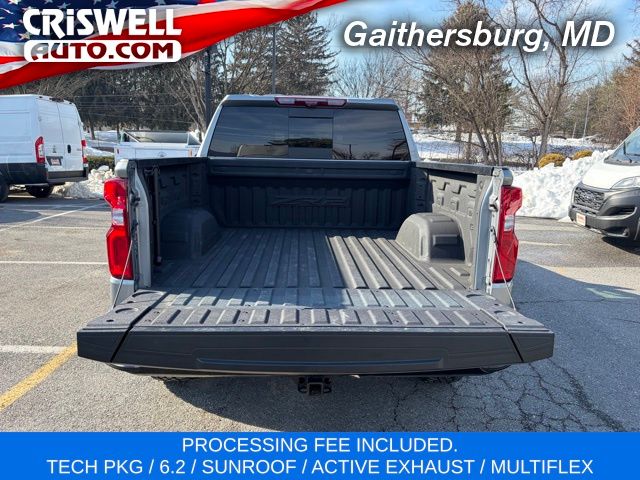 View vehicle photo 7