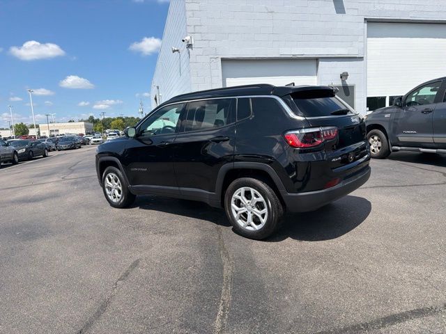 Used 2024 Black Jeep Latitude image 15
