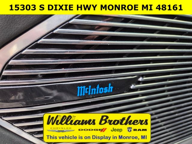 2023 Jeep Grand Cherokee L Summit - Diamond Black Crystal Pearlcoat exterior view 15