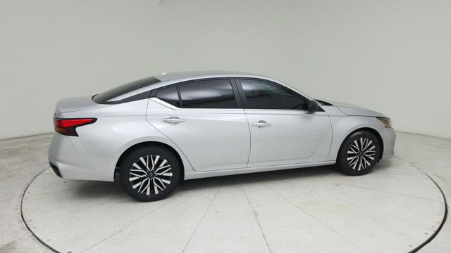 2024 Nissan Altima 2.5 SV - 5