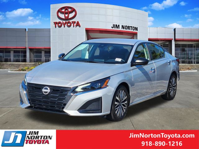 Used 2025 Nissan Altima Sedan