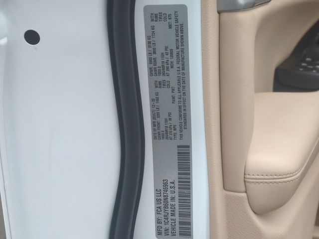 Used 2022 White Jeep 4xe image 26