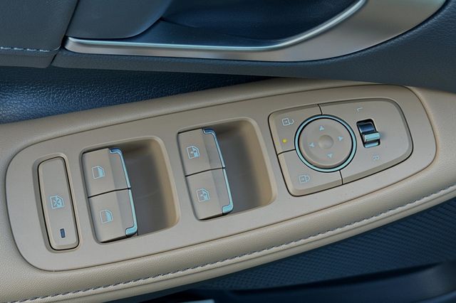 car-gallery-12