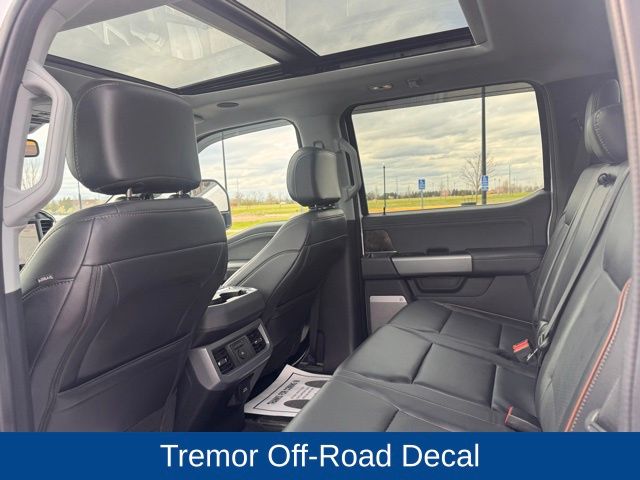 2025 Ford F-350 Super Duty LARIAT