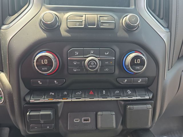 Used 2021 White Chevrolet LT Trail Boss image 24
