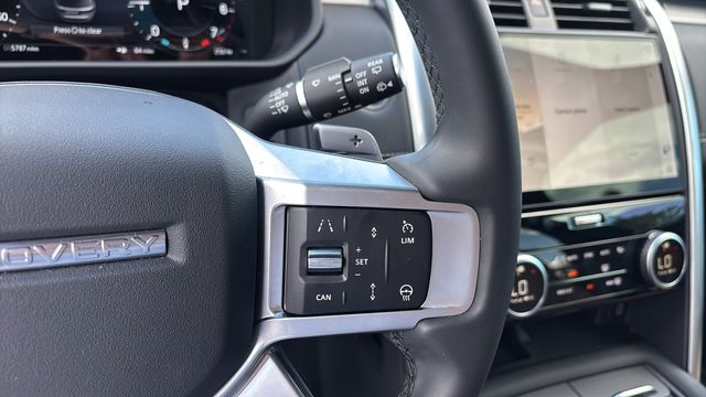 Used 2026  Land Rover Gemini Edition image 23